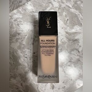 Yves Saint Laurent All Hours Luminous Matte Foundation - BR 20 cool ivory